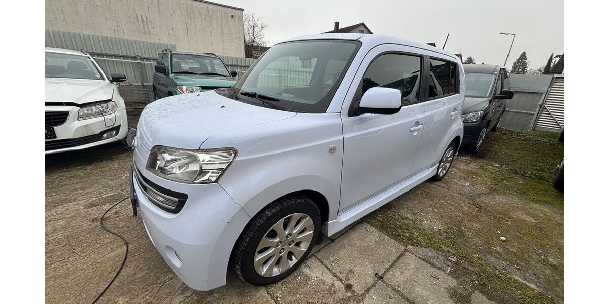 Daihatsu MATERIA 200.000 km 1.999 &euro; Karlsruhe 76189
