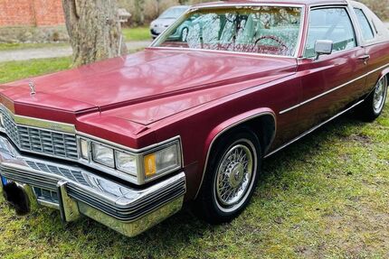 Cadillac Deville 123.456 km 9.300 &euro; Sassnitz 18546