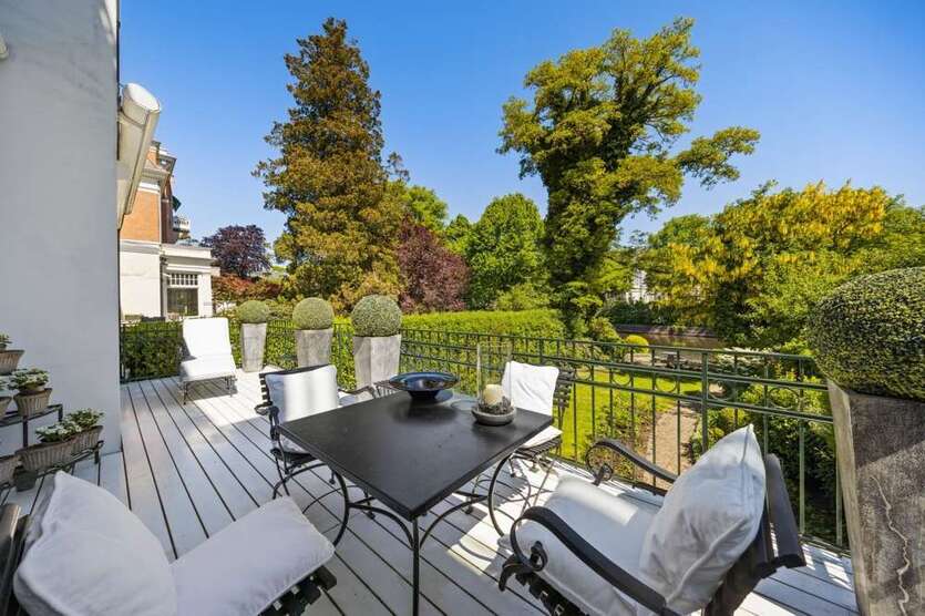 Wohnung zum Kaufen in Hamburg 5.990.000 € 353.4 m²
