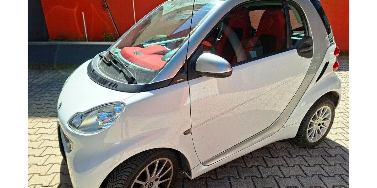 Smart ForTwo 97.000 km 4.550 &euro; Krailling 82152