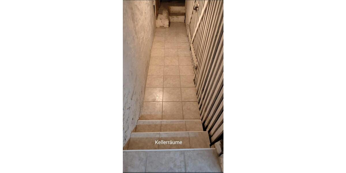 Mehrfamilienhaus, Wohnhaus Saarbrücken Brebach-Fechingen - 11 Zimmer, 279 m&sup2;, 489.000&euro; | Angebot:26412638