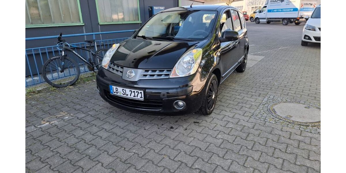 Nissan Note 236.000 km 899 &euro; Baden-Württemberg - Sachsenheim 74343