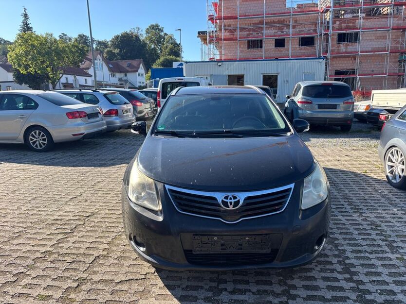Toyota Avensis 399.750 km 2.499 € Ergoldsbach 84061