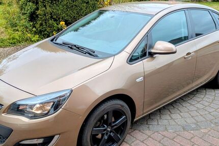 Opel Astra 133.000 km 5.450 &euro; Schülp 24589