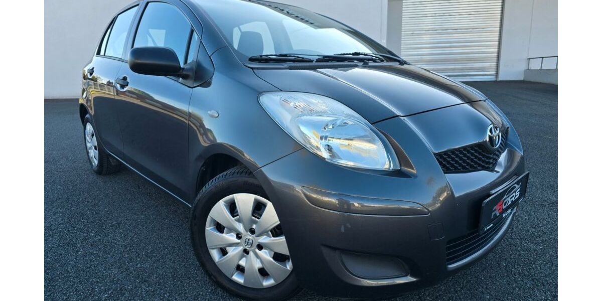 Toyota Yaris 88.000 km 4.450 &euro; Lippstadt 59557