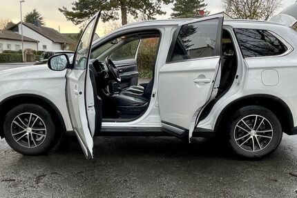 Mitsubishi Outlander 290.000 km 8.600 &euro; Mainz 55116