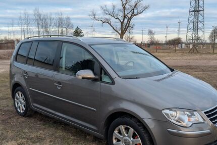 VW Touran 170.500 km 5.500 &euro; Parchim 19370