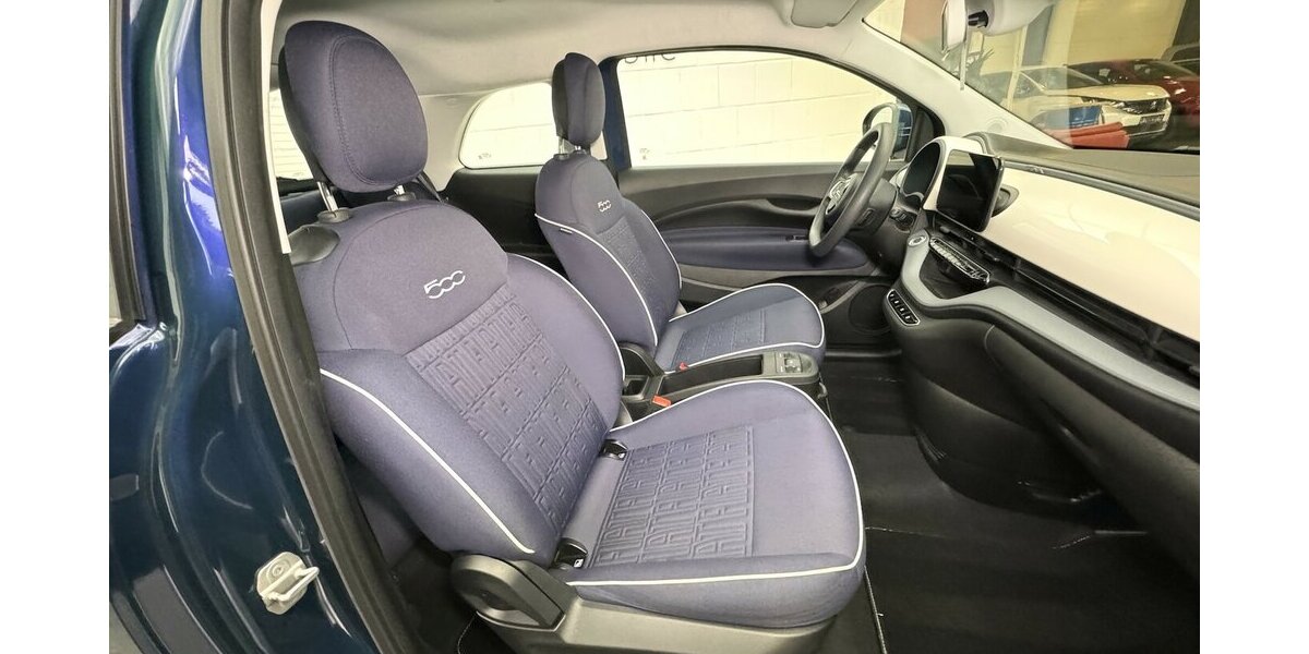 Fiat 500e Action CarPlay Android Automatik 1.Hand 18.400 km 13.490 &euro; Lich 35423