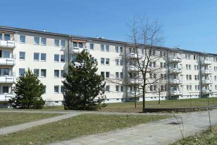 Wohnung Weißwasser - 2 Zimmer, 47 m&sup2;, 240&euro; | Angebot:26344495