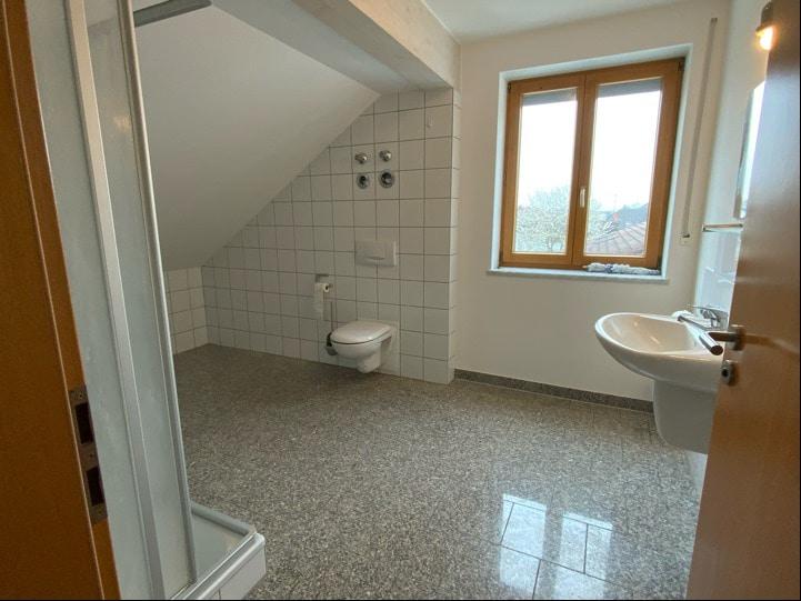Dachgeschoßwohnung Ingolstadt - 3 Zimmer, 77 m&sup2;, 960&euro; | Angebot:26265596