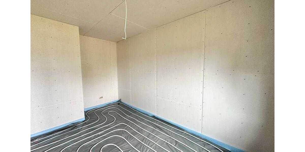 Rastede - Im Göhlen: Neubau-Reihenendhaus mit Einbauküche als Erstbezug 5 zimmer