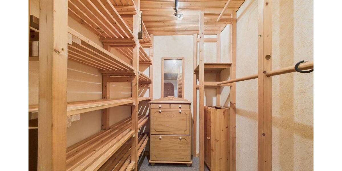 Etagenwohnung Metzingen - 3 Zimmer, 67 m&sup2;, 199.000&euro; | Angebot:26329613