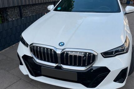 BMW i5 6.700 km 57.600 &euro; Rheine 48431