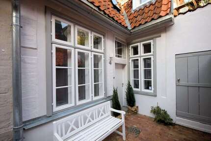 Haus zum Mieten in Lübeck 1.400 € 70 m²