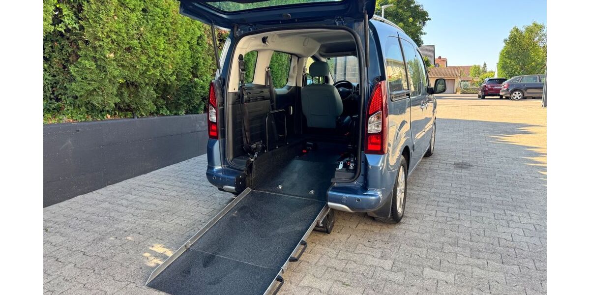 Citroen Berlingo 124.000 km 11.780 &euro; Dettingen unter Teck 73265