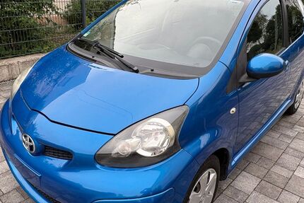 Toyota Aygo (X) 75.400 km 4.950 &euro; Karlshuld 86668