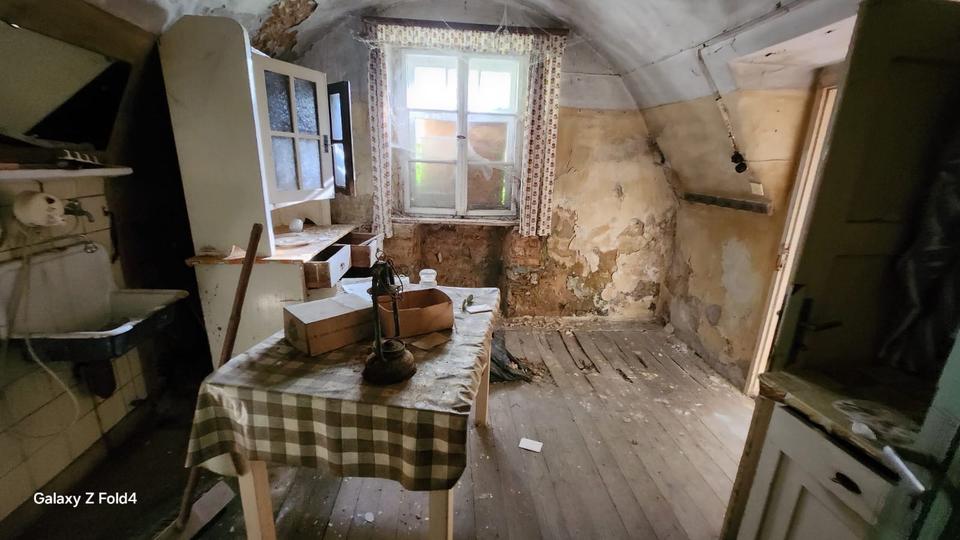 Doppelhaushälfte Vilseck - 16 Zimmer, 520 m&sup2;, 45.000&euro; | Angebot:20657309