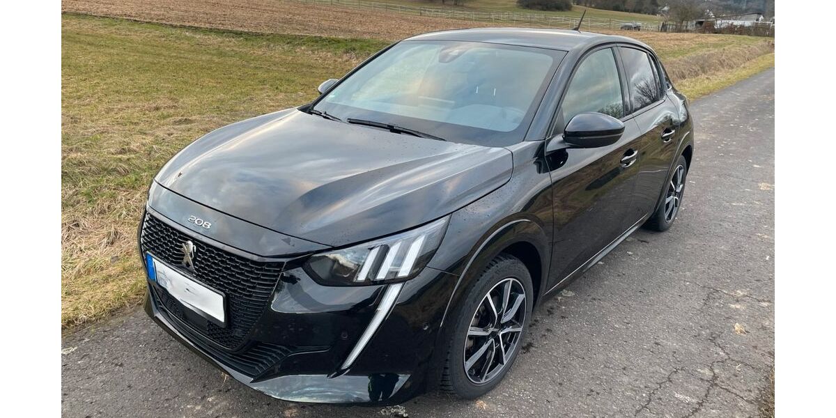 Peugeot e-208 45.000 km 16.500 &euro; Herbstein 36358