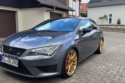 Seat Leon 125.884 km 14.799 &euro; Ramstein-Miesenbach 66877