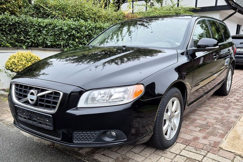 V70