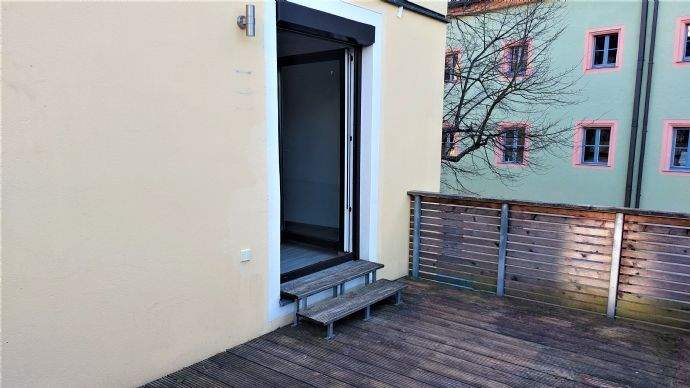 Etagenwohnung Weiden in der Oberpfalz Weiden - 4 Zimmer, 153 m&sup2;, 1.450&euro; | Angebot:26410304