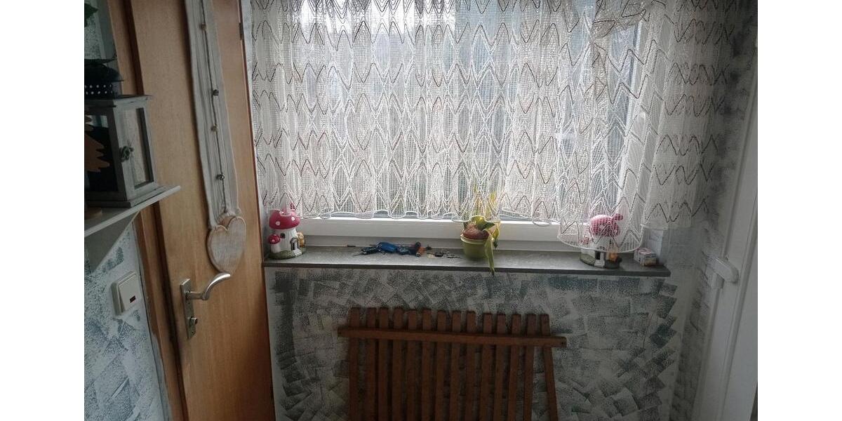 Doppelhaushälfte Dillenburg Manderbach - 3 Zimmer, 140 m&sup2;, 140.000&euro; | Angebot:24629989