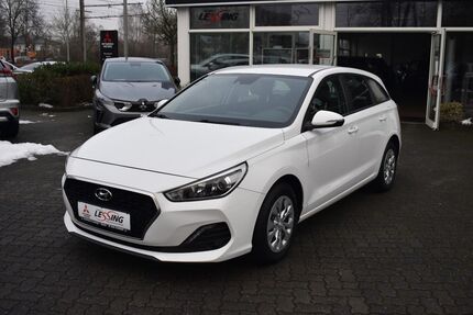 Hyundai i30 115.233 km 10.990 &euro; Berlin 12683
