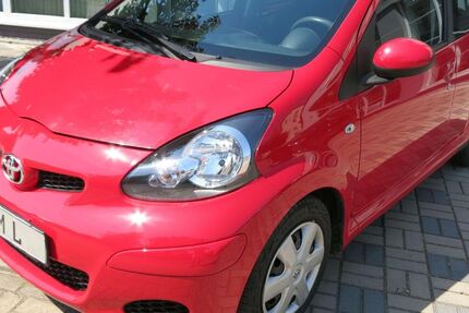 Toyota Aygo (X) 87.000 km 3.990 &euro; Lucka 04613