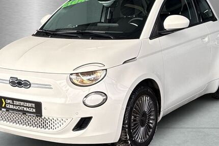 Fiat 500e 22.403 km 23.440 &euro; Hamburg 22529