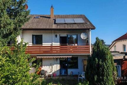 Doppelhaushälfte mit großem Garten in Niefern-Öschelbronn 5 zimmer