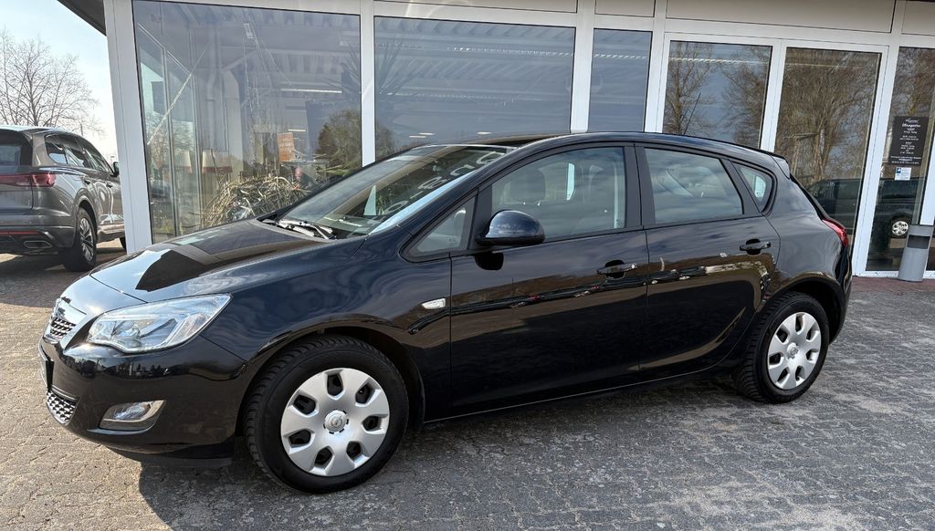 Opel Astra 146.025 km 4.950 &euro; Friedland 17098