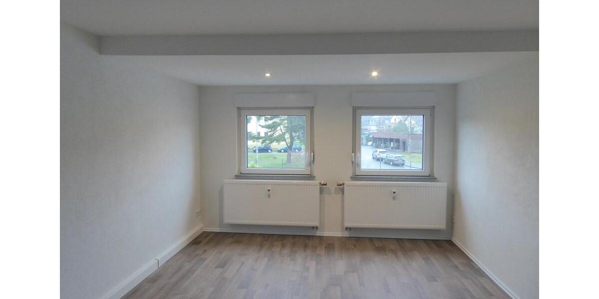 Helle 4 Zimmer Küche Bad Dachgeschosswohnung über 2 Etagen 4 zimmer