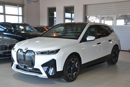 BMW iX 32.295 km 62.990 &euro; Lemgo 32657
