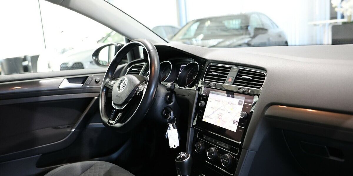 VW Golf VII 1.5 TSI BMT JOIN SPORT / STANDHEIZUNG 117.000 km 14.997 &euro; Hamm 59077