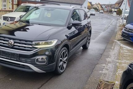 VW T-Cross 47.000 km 21.990 &euro; Stammheim 97509