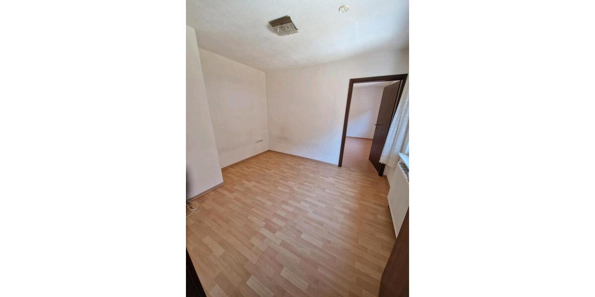 Einfamilienhaus Edenkoben - 5 Zimmer, 145 m&sup2;, 1.550&euro; | Angebot:26230927