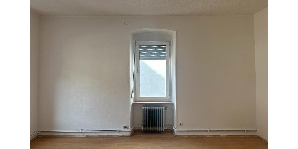 Etagenwohnung Neunkirchen - 4 Zimmer, 120 m&sup2;, 850&euro; | Angebot:26407083