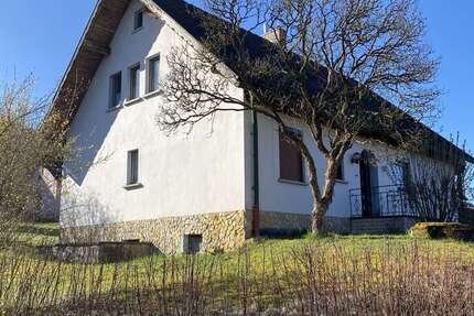 Haus Hildburghausen / Wallrabs Wallrabs - 7 Zimmer, 146 m&sup2;, 289.000&euro; | Angebot:26639201