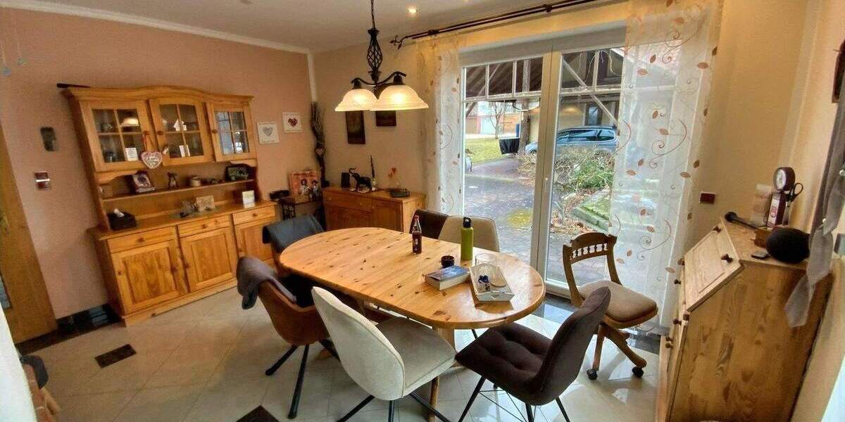 Einfamilienhaus Nittenau - 6 Zimmer, 177 m&sup2;, 425.000&euro; | Angebot:25262597