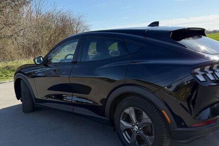 Ford Mustang Mach-E 44.000 km 35.900 &euro; Panketal 16341