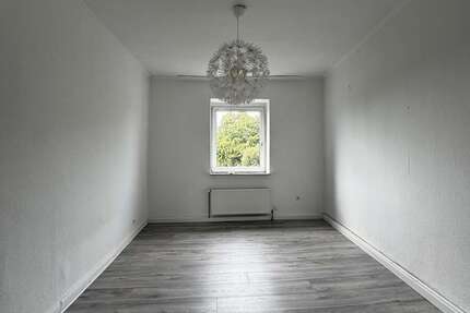 Wohnung Wuppertal Elberfeld - 3 Zimmer, 75 m&sup2;, 750&euro; | Angebot:27108333