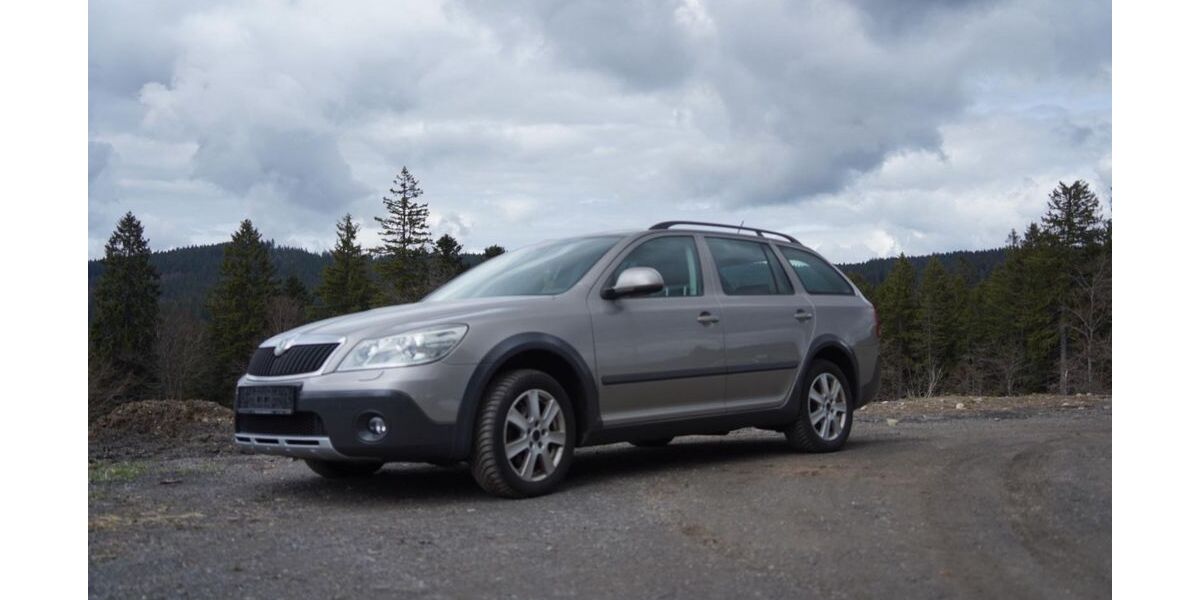 Skoda Octavia 180.000 km 7.800 &euro; Todtnau 79674
