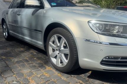 VW Phaeton 203.000 km 9.200 &euro; Bremen 28259
