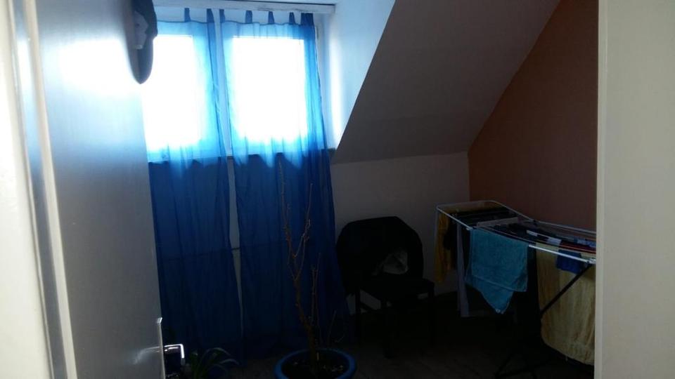 Dachgeschoßwohnung Mehren - 4 Zimmer, 99 m&sup2;, 500&euro; | Angebot:26177150