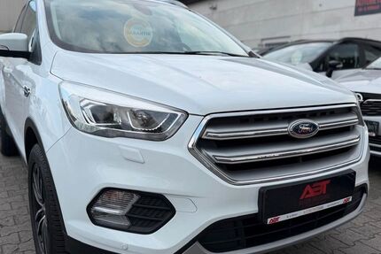 Ford Kuga 95.000 km 11.799 &euro; Greven 48268
