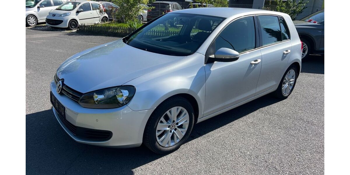 VW Golf 192.000 km 4.999 &euro; Würzburg 97076