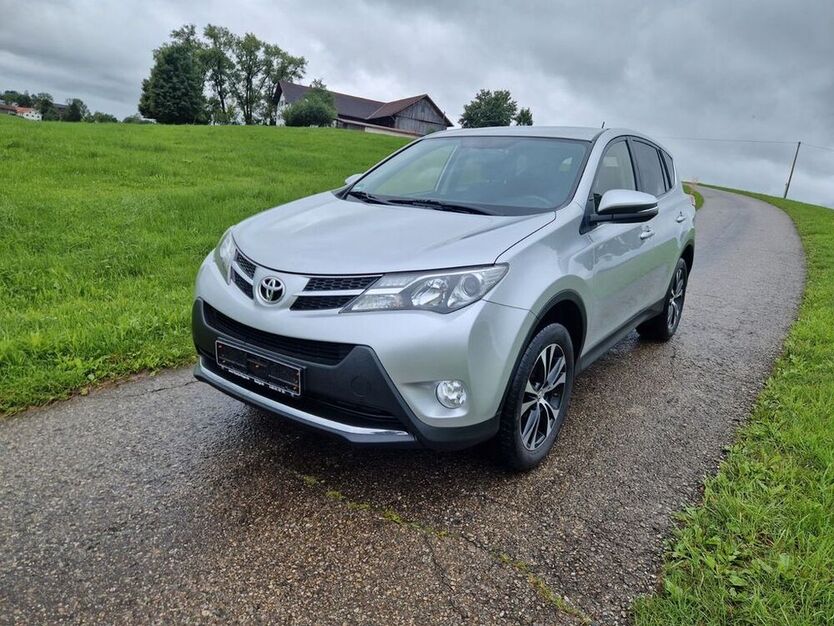 RAV 4