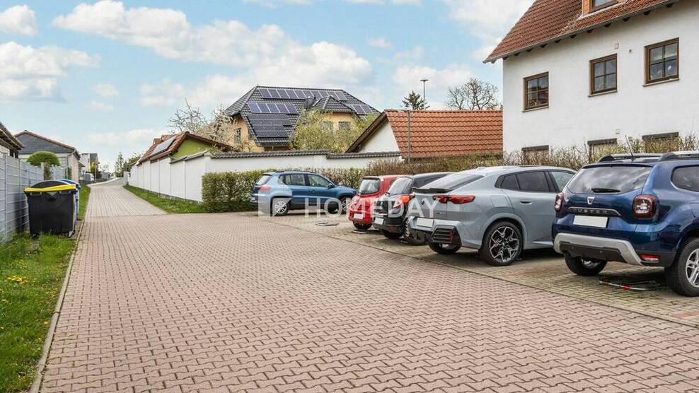 Attraktive Dachgeschosswohnung mit 2 Zimmern, Balkon und Gartennutzung in Eischleben 2 zimmer