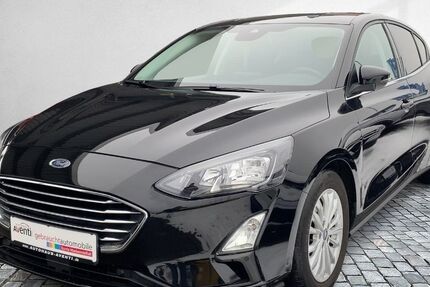 Ford Focus 46.144 km 18.249 &euro; Bamberg 96052