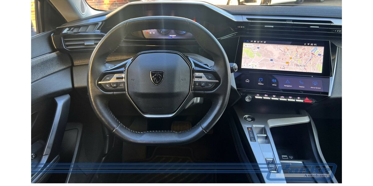 Peugeot 308 Allure EAT8*NAV*Carplay*LED*360°*Cockpit* 150.000 km 14.990 &euro; Berlin 13187